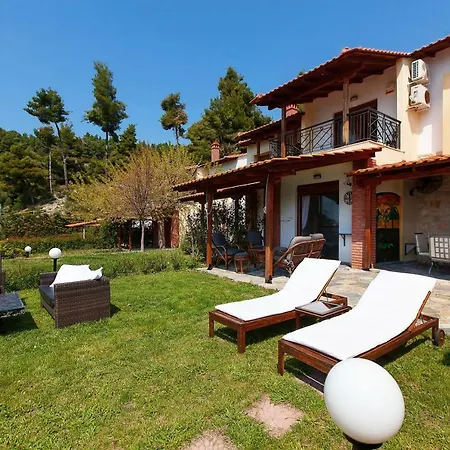 Best Maisonette In Fourka