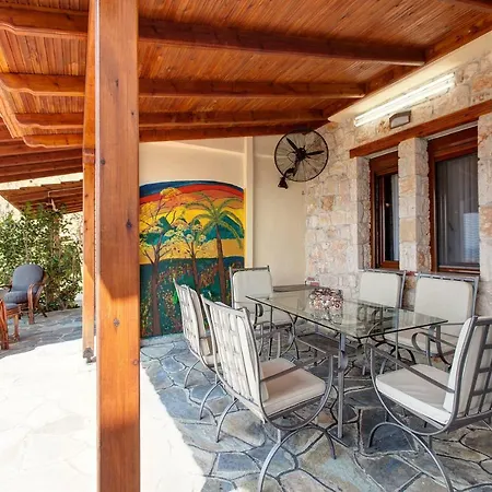 Best Maisonette In Fourka